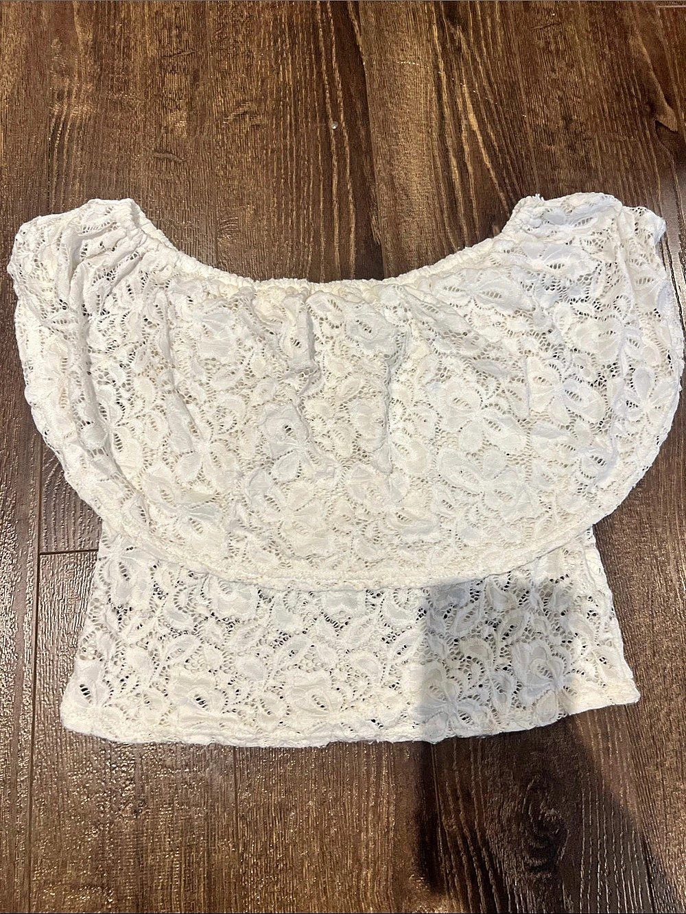 White Lace Crop Top Like New